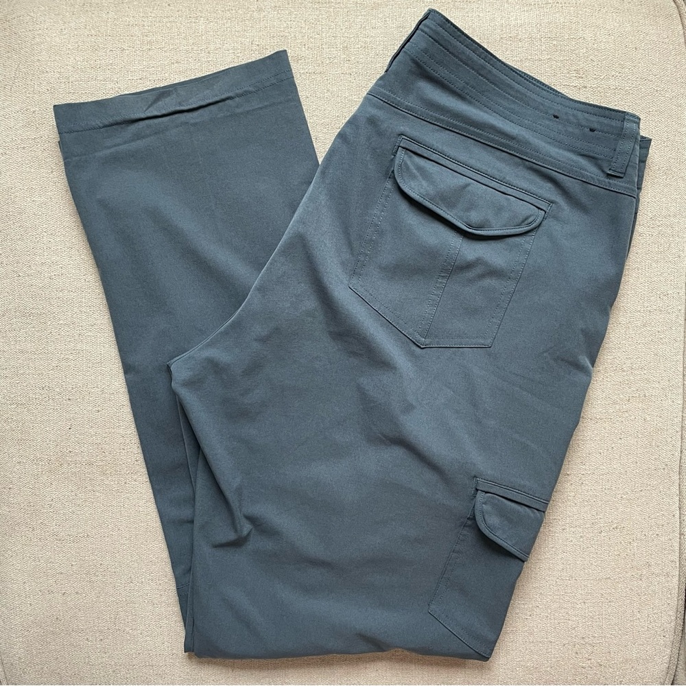 Kuhl Women’s Blue Grey Cargo Hiking Pants - Size 16 - Picture 2 of 7